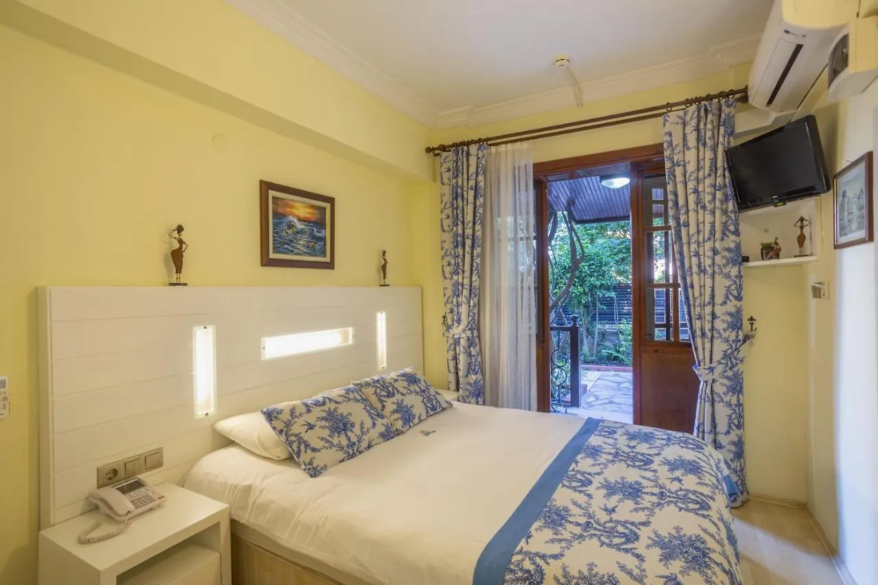 Hotel Villa Daffodil Фетхие